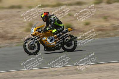 media/Apr-20-2025-AHRMA (Sun) [[393a79c373]]/Race/Group 2/Turn 4b/